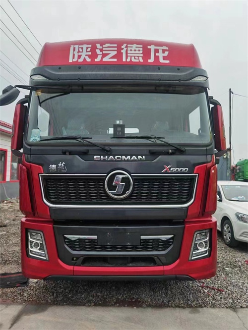 二手德龍X5000牽引車